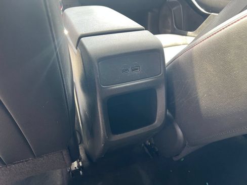 Used 2024 Chevrolet Trax RS w/ Sunroof Package FWD image 39