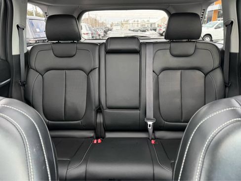 Used 2023 Jeep Grand Cherokee 30th Anniversary image 27