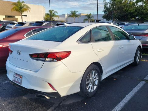 Used 2018 Hyundai Sonata SE FWD image 4