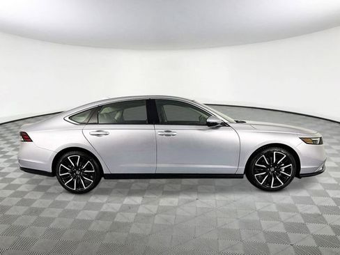 New 2026 Honda Accord Touring image 7