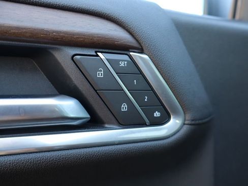 Used 2025 Chevrolet Silverado 1500 High Country w/ Midnight Edition image 14