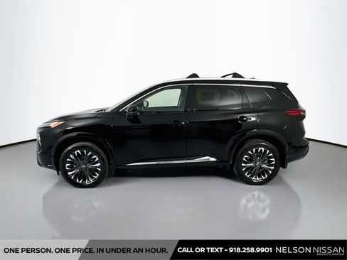 Certified 2026 Nissan Rogue Platinum w/ Platinum Premium Package AWD/4WD image 8