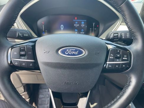 Used 2023 Ford Escape Active AWD/4WD image 17