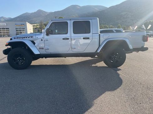 Used 2023 Jeep Gladiator Mojave w/ Cold Weather Group image 7