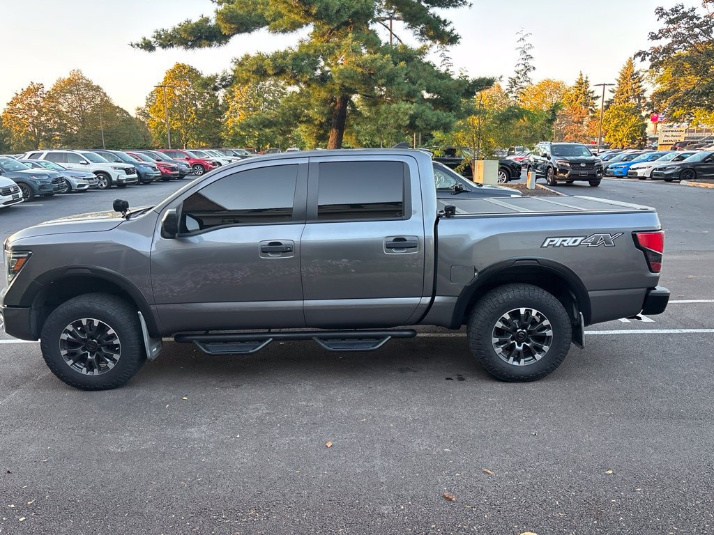 Used 2022 Nissan Titan PRO-4X w/ Pro-4x Utility Package AWD/4WD image 9