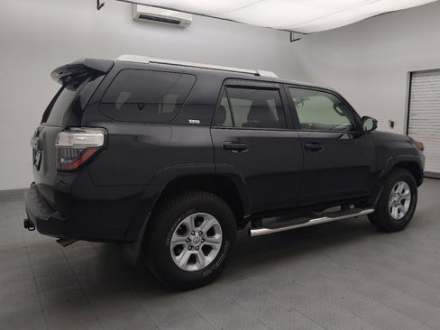 Used 2018 Toyota 4Runner SR5 RWD image 10