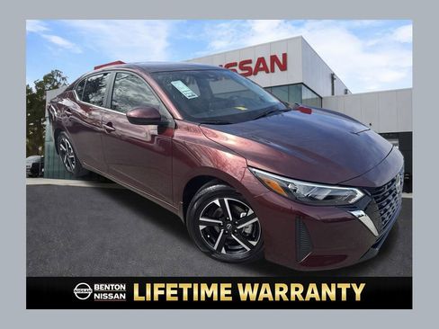 Certified 2025 Nissan Sentra SV image 1