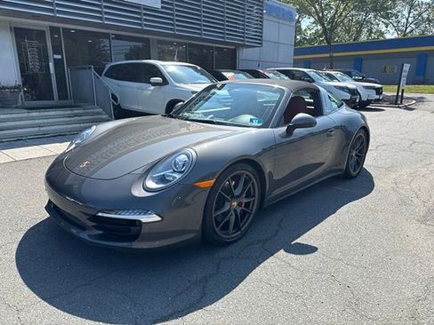Used 2015 Porsche 911 Targa 4S AWD/4WD image 3