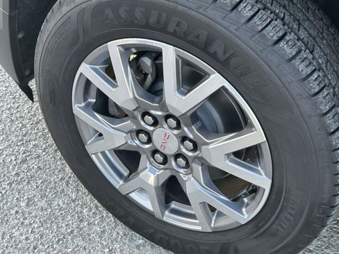 Used 2020 GMC Acadia SLT image 9