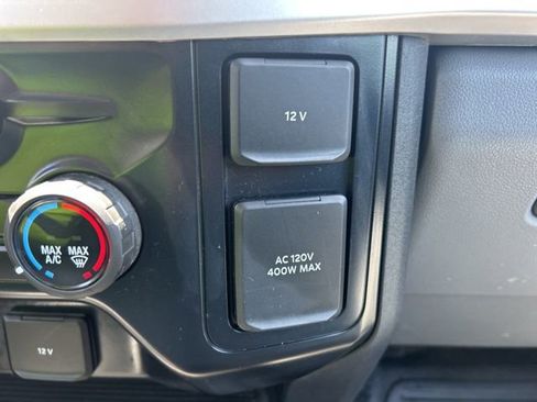 Used 2024 Ford F550 4x4 SuperCab Super Duty image 18