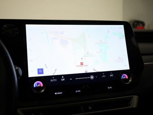 Used 2024 Lexus RX 350 AWD image 23