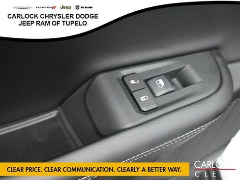 New 2025 Jeep Grand Cherokee Altitude image 27