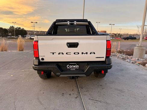 Used 2025 Toyota Tacoma Trailhunter image 6
