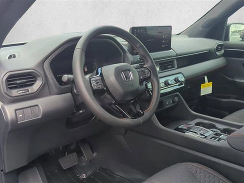 New 2026 Honda Pilot Sport image 3