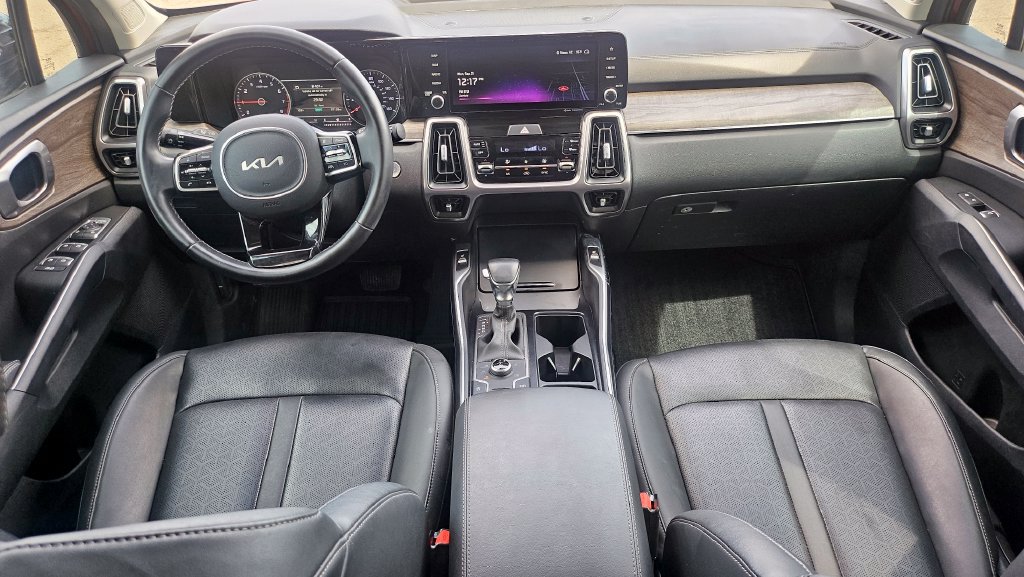 Used 2022 Kia Sorento S AWD/4WD image 5