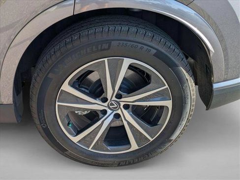 Used 2023 Lexus RX 350h w/ Accessory Package (2T) AWD/4WD image 8