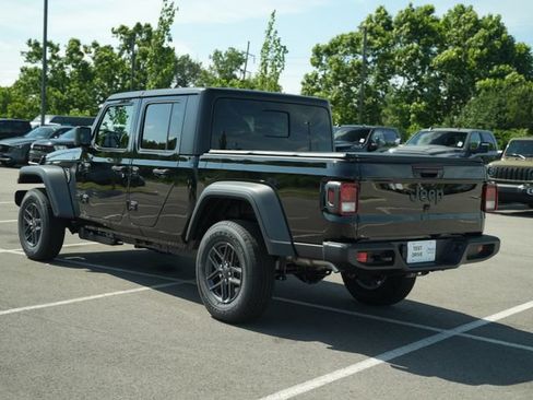 New 2026 Jeep Gladiator Sport w/ Dual Top Group AWD/4WD image 5