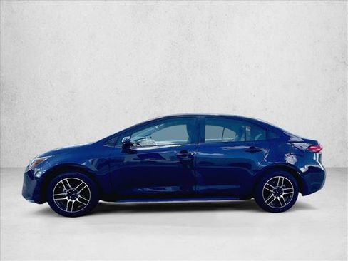 Used 2021 Toyota Corolla LE FWD image 6