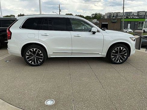 New 2026 Volvo XC90 T8 Plus w/ Protection Package AWD/4WD image 7