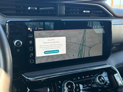 Used 2024 GMC Sierra 1500 Denali image 14