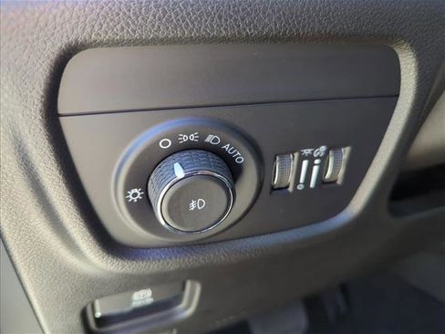 New 2026 Jeep Grand Cherokee Limited Reserve image 16