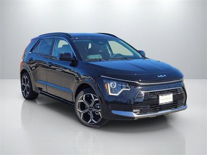 New 2025 Kia Niro EX Touring