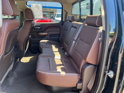 Used 2015 Chevrolet Silverado 2500 High Country w/ Duramax Plus Package AWD/4WD image 12