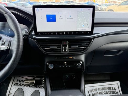 Used 2023 Ford Escape ST-Line Elite image 22