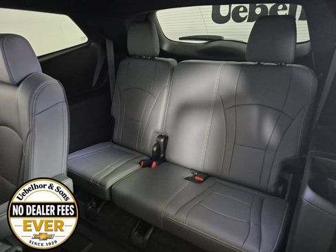 Certified 2024 Buick Enclave Essence w/ Sport Touring Edition AWD/4WD image 20