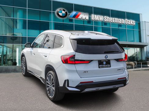 Used 2023 BMW X1 xDrive28i w/ Convenience Package image 6