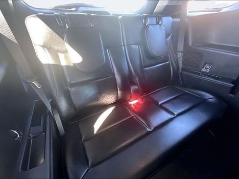 Certified 2022 Ford Explorer XLT w/ Equipment Group 202A image 27