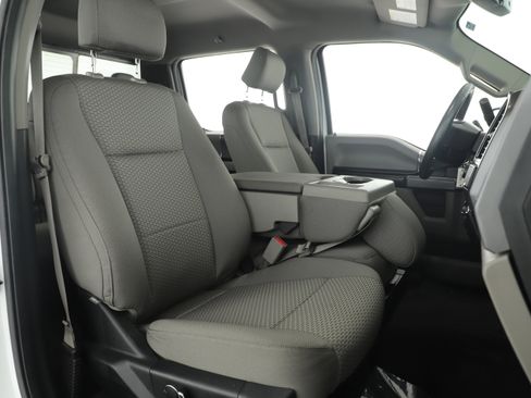 Used 2015 Ford F150 XLT w/ Equipment Group 302A Luxury image 23