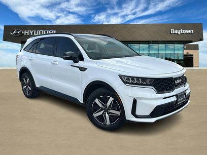 Used 2022 Kia Sorento S w/ Panoramic Sunroof Package