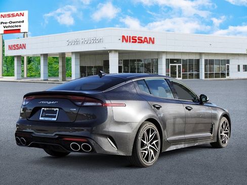 Used 2023 Kia Stinger GT-Line w/ Sun & Sound Package image 4