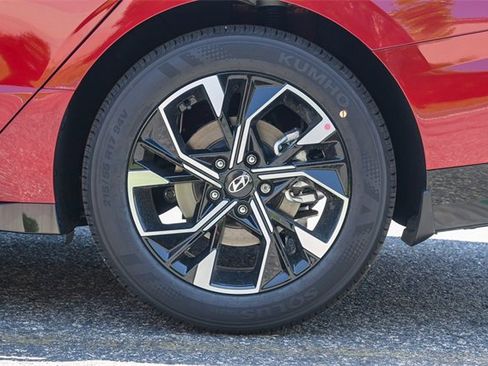 New 2025 Hyundai Sonata SEL image 7