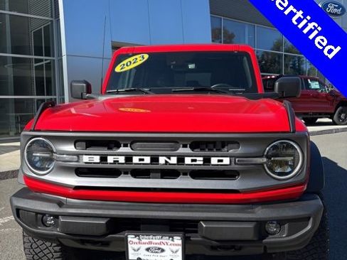 Certified 2023 Ford Bronco Big Bend w/ Sasquatch Package image 2