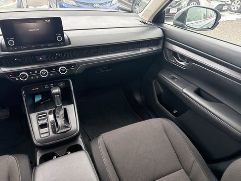 Used 2025 Honda CR-V EX image 12