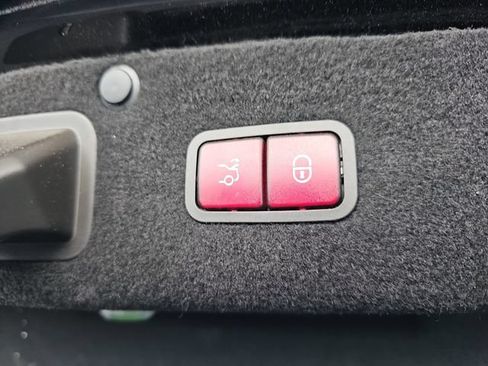 Used 2020 Mercedes-Benz S 450 Sedan image 13