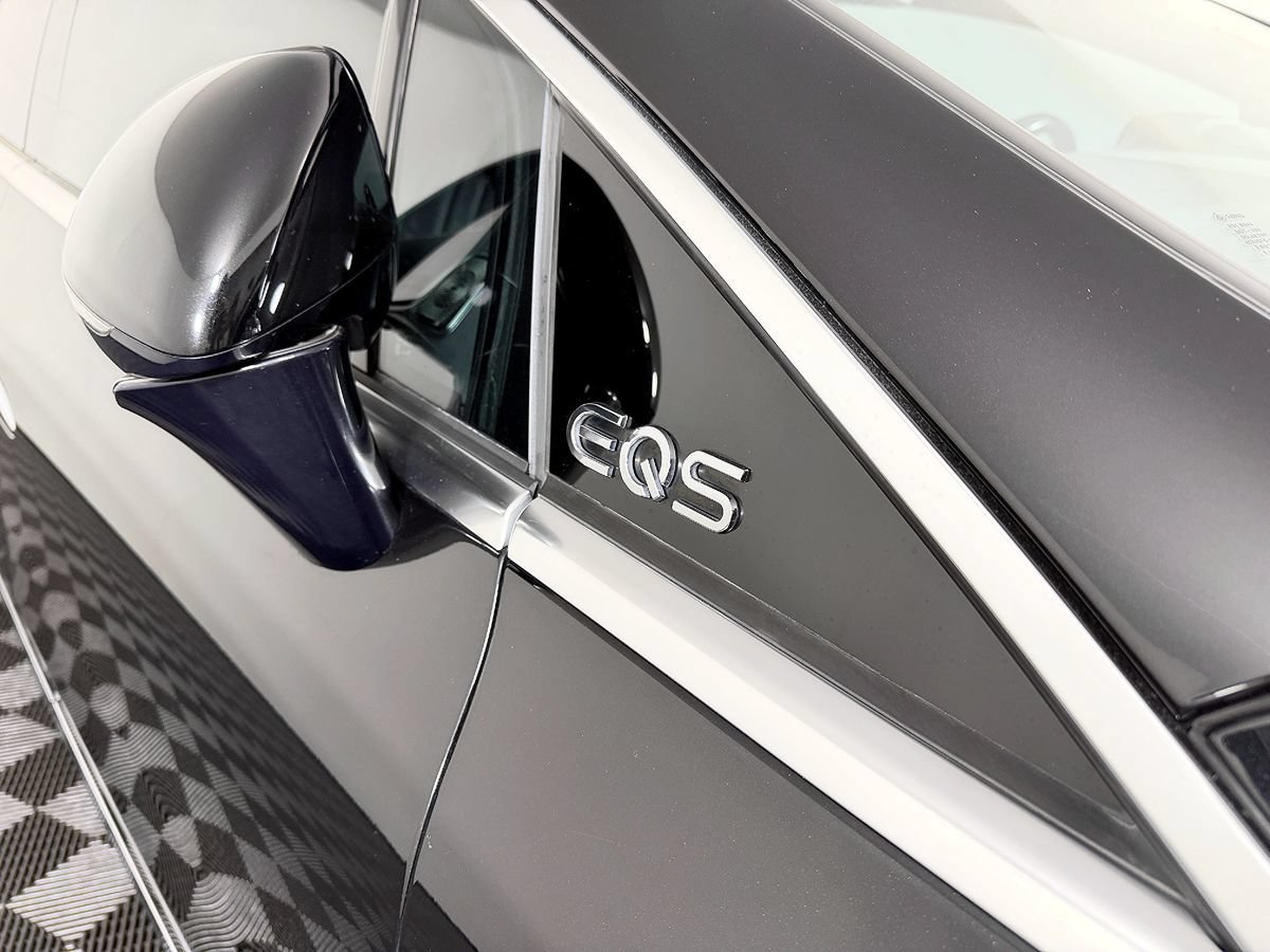 Used 2022 Mercedes-Benz EQS 580 4MATIC Sedan image 25