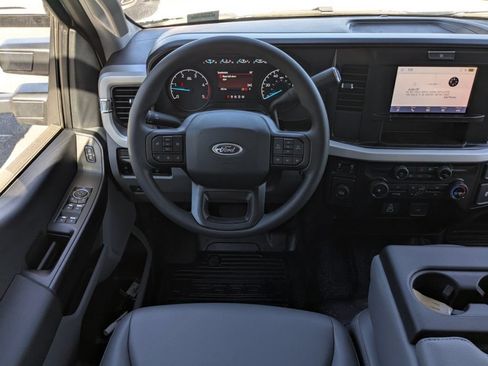 Used 2025 Ford F450 XL w/ XL Chrome Package RWD image 15