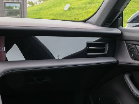 New 2026 Porsche Taycan AWD/4WD image 17