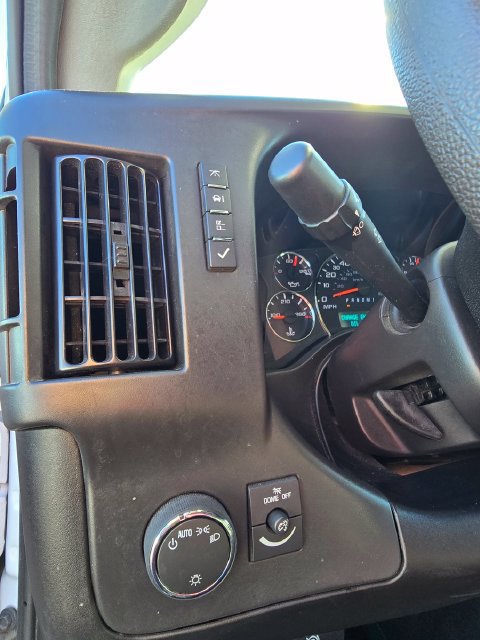 Used 2025 GMC Savana 2500 w/ Driver Convenience Package RWD image 15