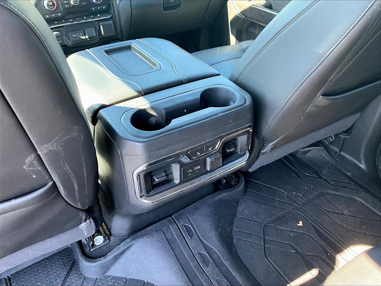 Used 2020 Chevrolet Silverado 1500 LTZ w/ LTZ Plus Package AWD/4WD image 11