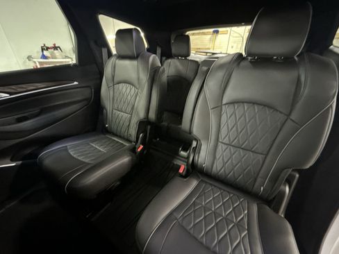 Certified 2023 Buick Enclave Avenir w/ Avenir Technology Package image 27