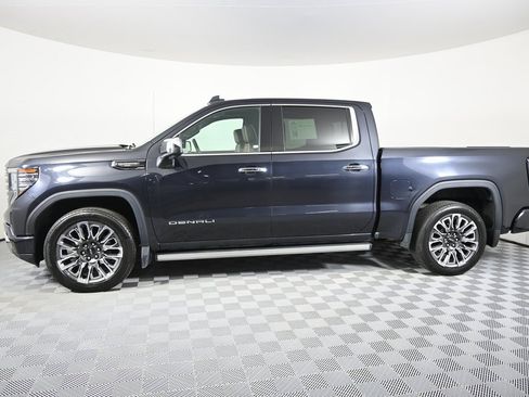 Used 2023 GMC Sierra 1500 Denali Ultimate image 2