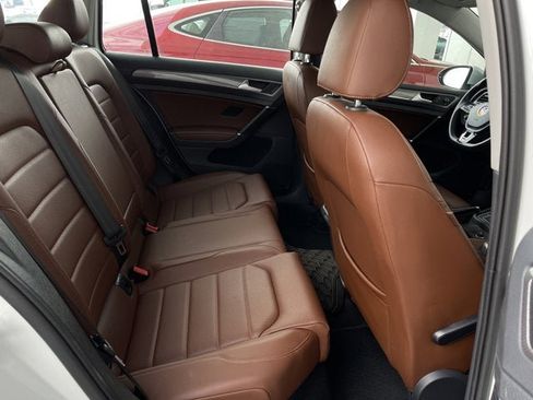 Used 2019 Volkswagen Golf Alltrack SEL image 29