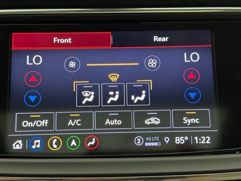 Used 2022 Buick Enclave Avenir w/ Avenir Technology Package AWD/4WD image 31