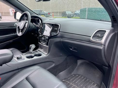 Used 2019 Jeep Grand Cherokee Limited w/ Trailer Tow Group IV AWD/4WD image 29