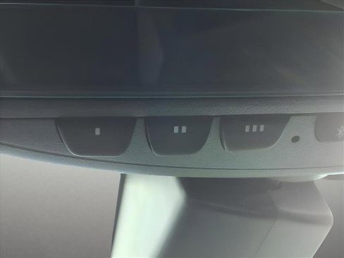 New 2026 Volkswagen Tiguan SE image 25