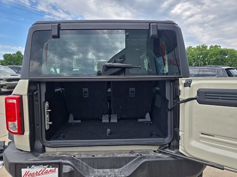 Used 2026 Ford Bronco 2-Door w/ Sasquatch Package AWD/4WD image 83